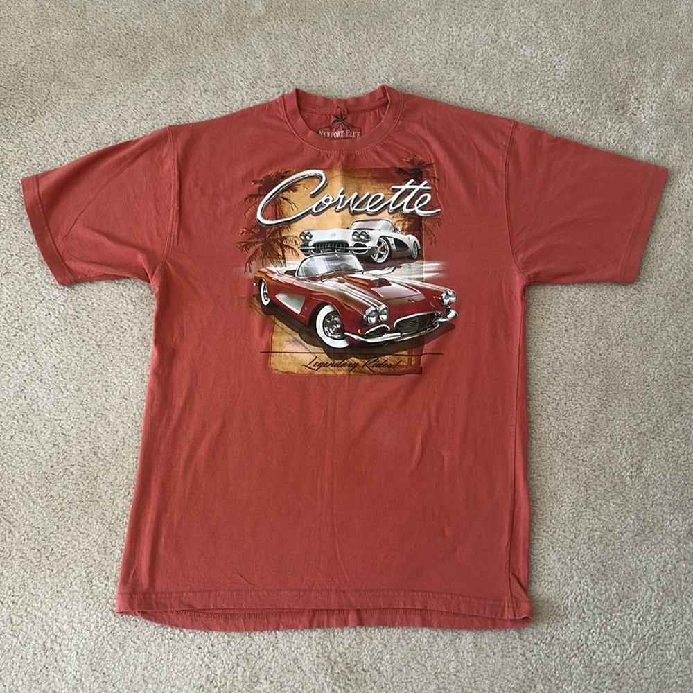 Corvette Lovers Newport Blue Men's Coral Legendary Rides Graphic Tee Size Large